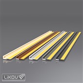 LIKOV Okenní lišta začišť. s lamelou PS-VHL 06 COLOR omítka síla 6mm, d.2,4m šedá světlá